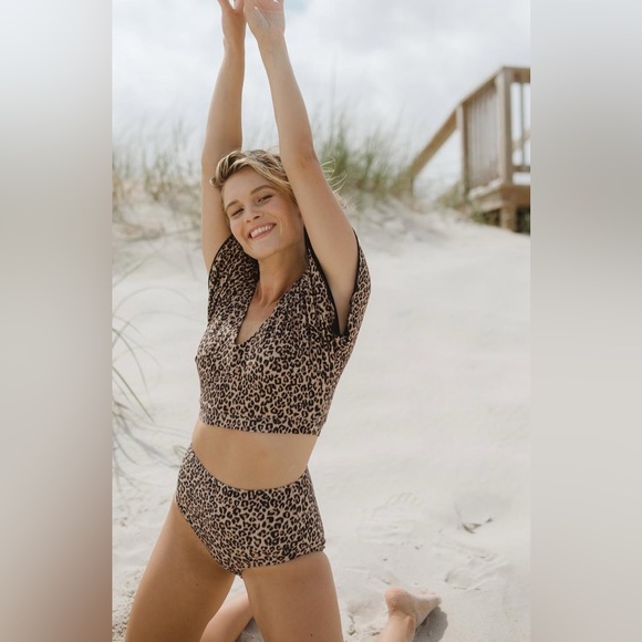 NWT Albion Pursuit High Waist Swim Bottom - Picture 2 of 7